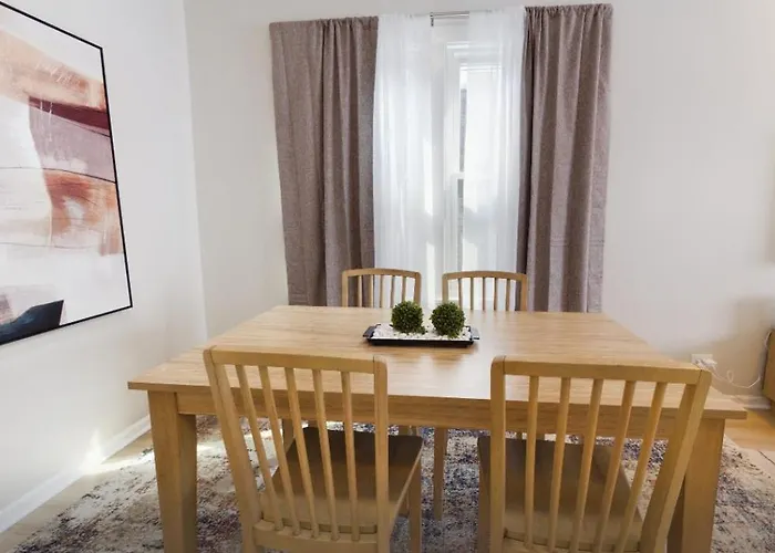 Trendy Loft In Southport *